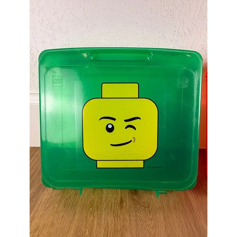 LEGO Minifigure Head Storage Case Bin Gently Used Lot of 2 Red Green
